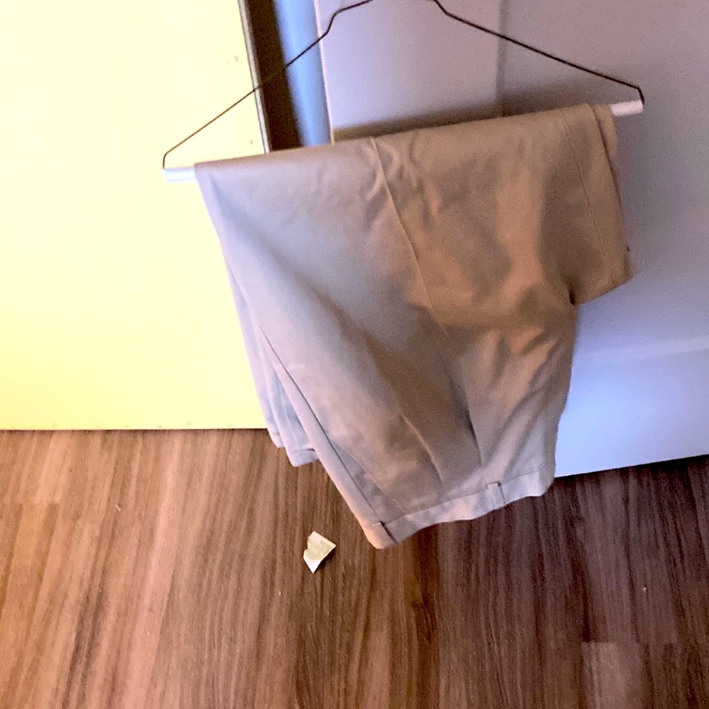 Nordstrom Brand  40x31 kaki  pants never worn. Brand new